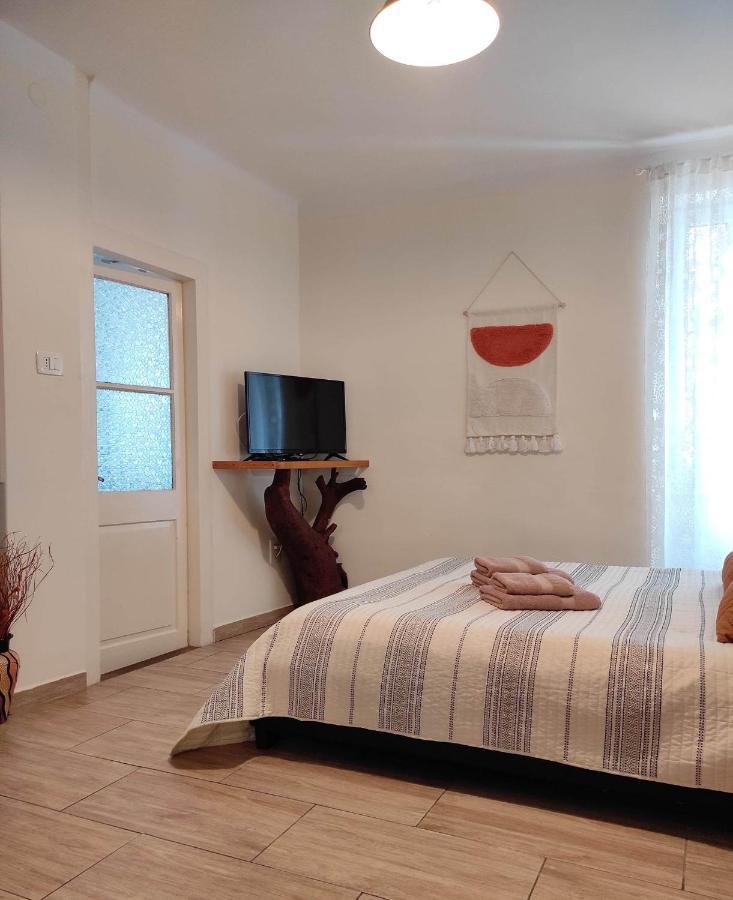 Nice Apartment In The City Center Rovinj Extérieur photo