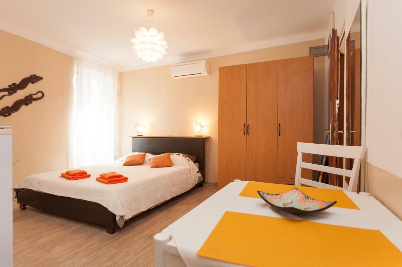 Nice Apartment In The City Center Rovinj Extérieur photo
